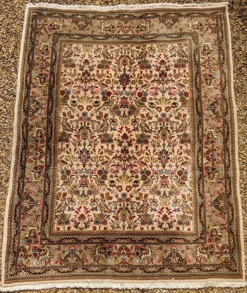 Tabriz Rug Carpet c.1930 (1 of 7) Tabriz Rug Carpet c.1930 (1 of 7)