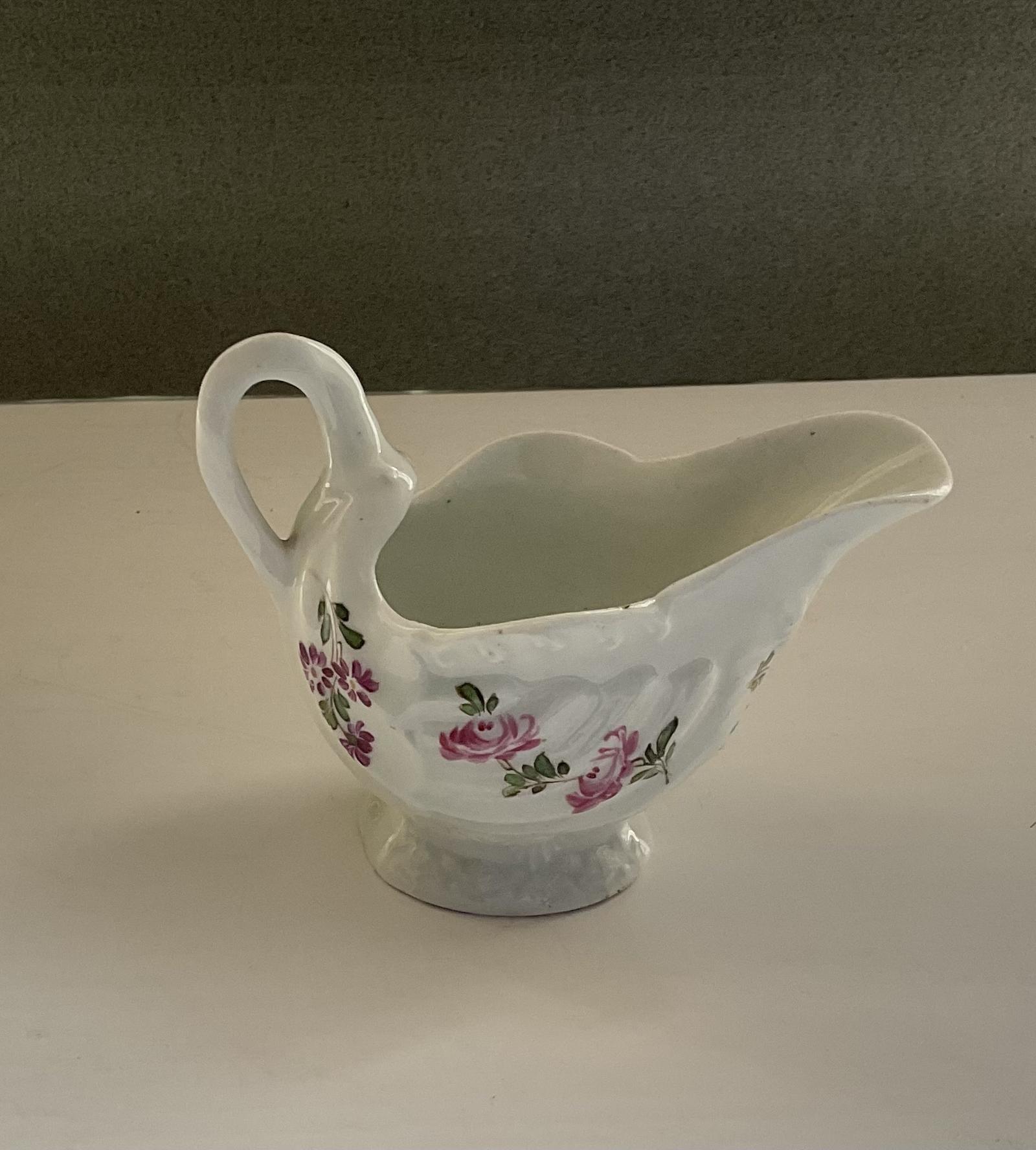 Lowestoft Dolphin Ewer Cream or Butter Boat (1 of 4)