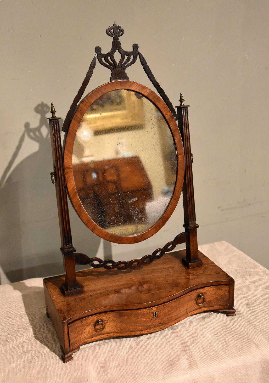 Small 18th Century Mahogany Dressing / Toilet Mirror (1 of 6) Small 18th Century Mahogany Dressing / Toilet Mirror (1 of 6)