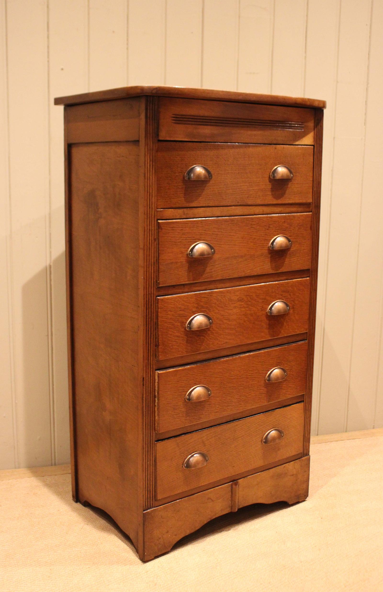 Tall Oak Chest of Drawers (1 of 12) Tall Oak Chest of Drawers (1 of 12)