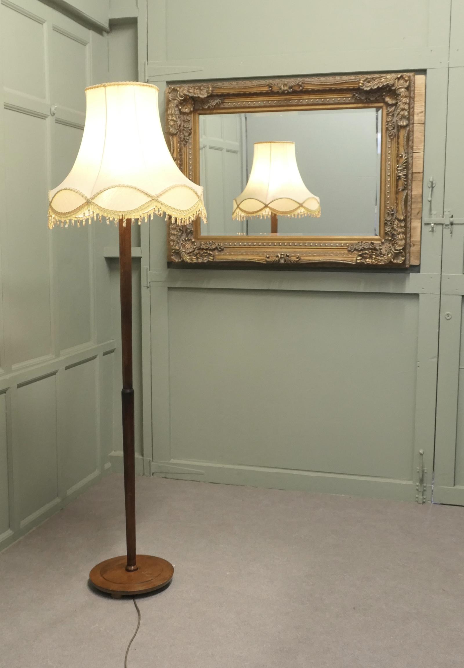 Tall Floor Lamp / Standard Lamp (1 of 5)