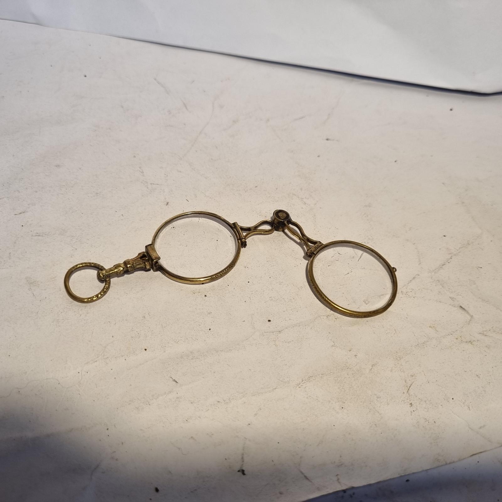 Gold Lornettes (1 of 3)