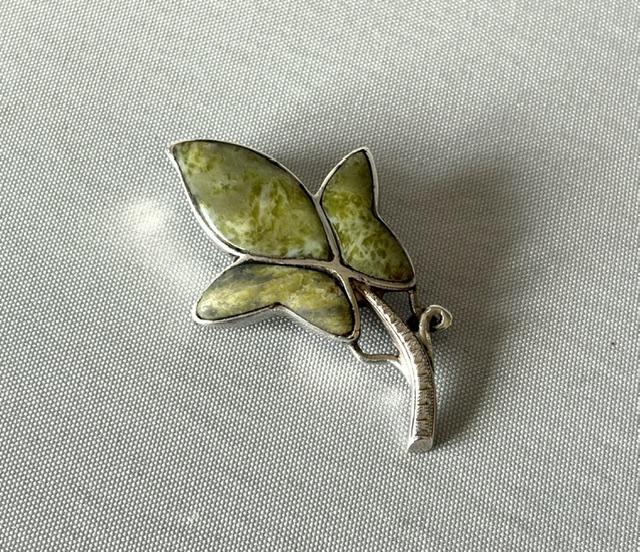 Irish Silver & Connemara Marble Leaf Brooch (1 of 6) Irish Silver & Connemara Marble Leaf Brooch (1 of 6)