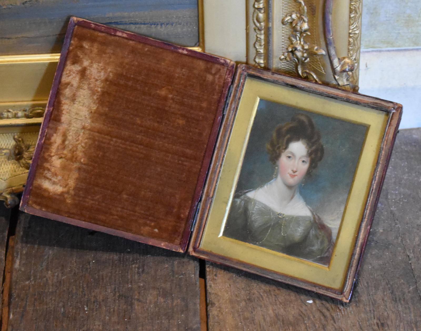 Fine Victorian Cased Miniature Oil Portrait of a Lady (1 of 5) Fine Victorian Cased Miniature Oil Portrait of a Lady (1 of 5)