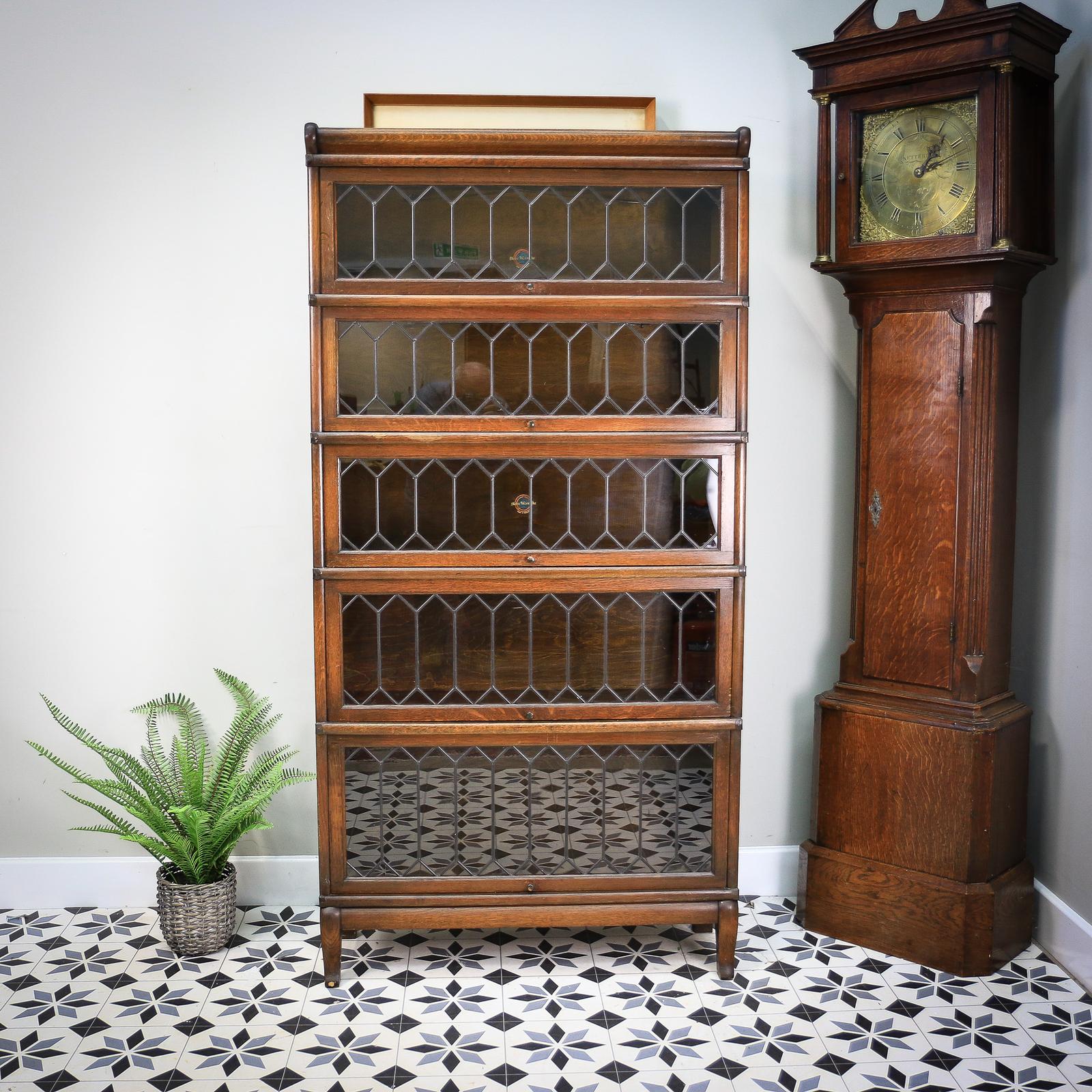 Globe Wernicke Barristers Bookcase in Oak with Diamond Leaded Panes (1 of 11) Globe Wernicke Barristers Bookcase in Oak with Diamond Leaded Panes (1 of 11)
