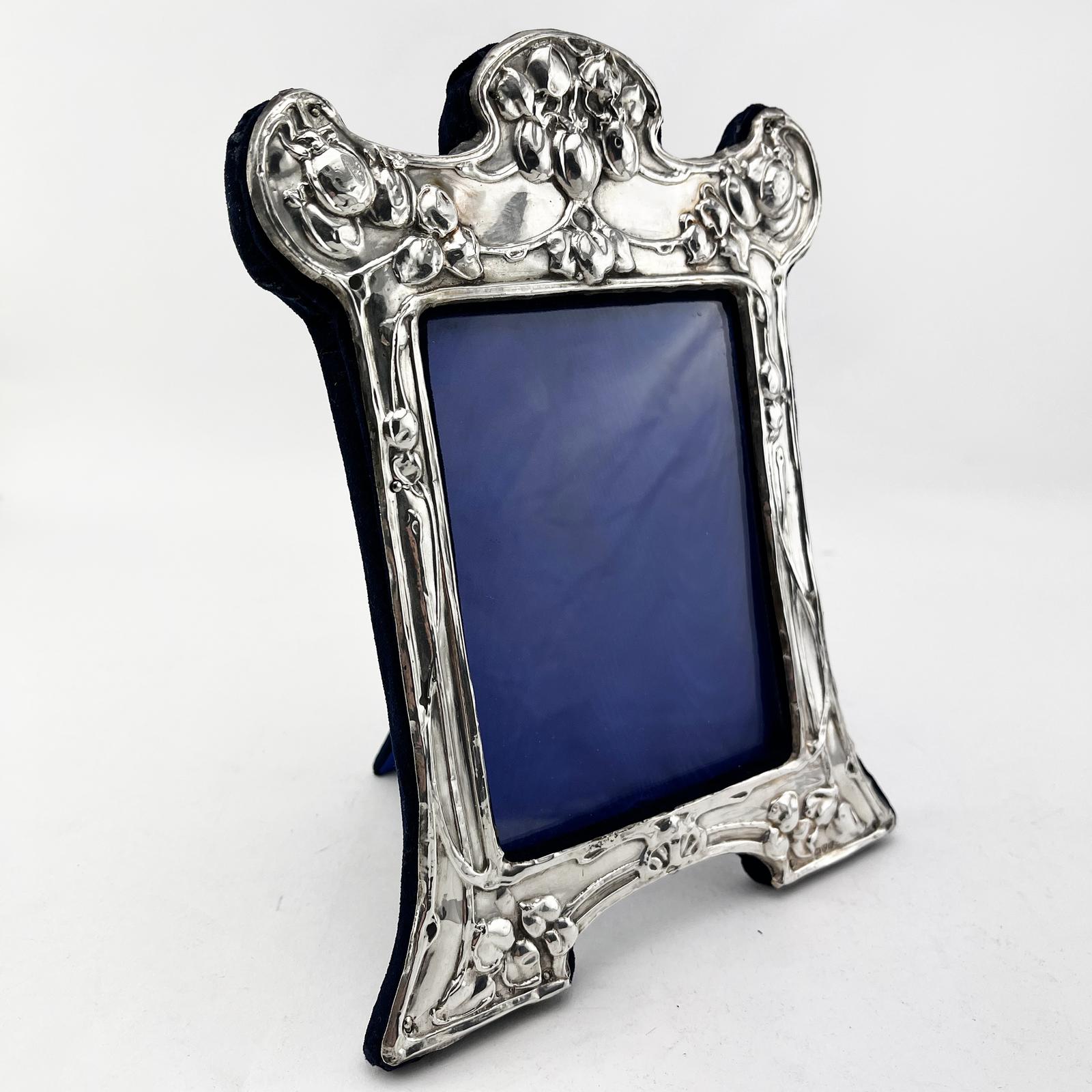 Art Nouveau Edwardian Sterling Silver Photo Frame (1 of 7)