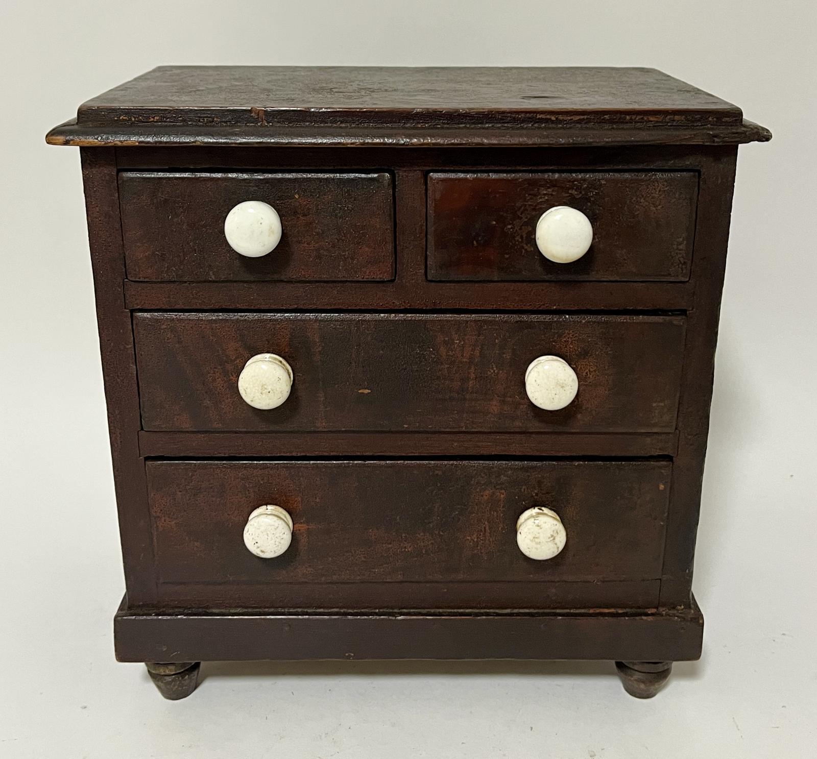 Antique Miniature Apprentice Chest of Drawers (1 of 12) Antique Miniature Apprentice Chest of Drawers (1 of 12)