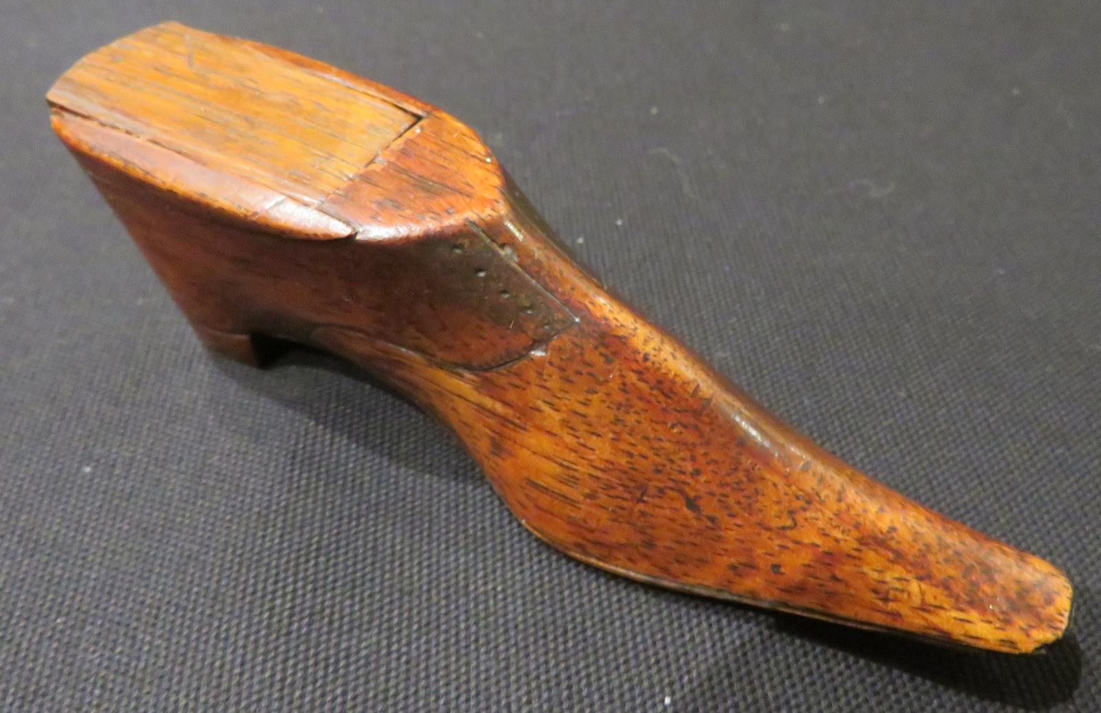 Square Toe Snuff Shoe c.1830 (1 of 4)