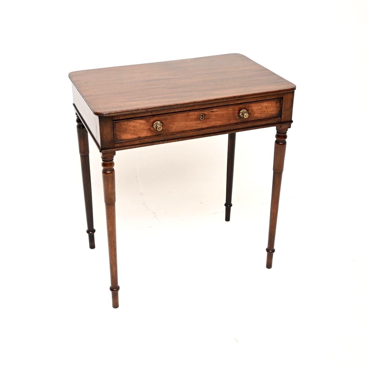 Antique Georgian Period Mahogany Side Table (1 of 10) Antique Georgian Period Mahogany Side Table (1 of 10)