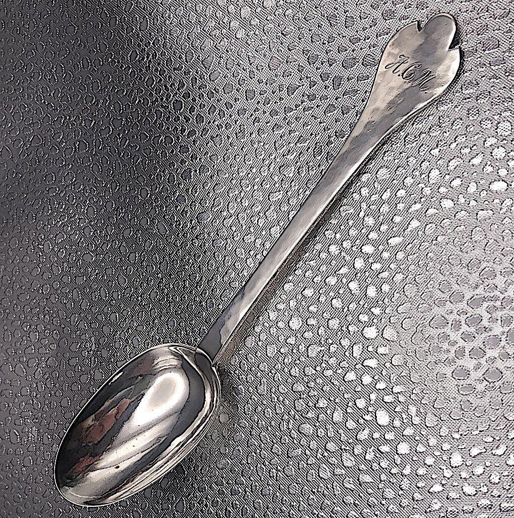 Arts & Crafts Trefid Rats Tail Silver Spoon c.1917 (1 of 5)