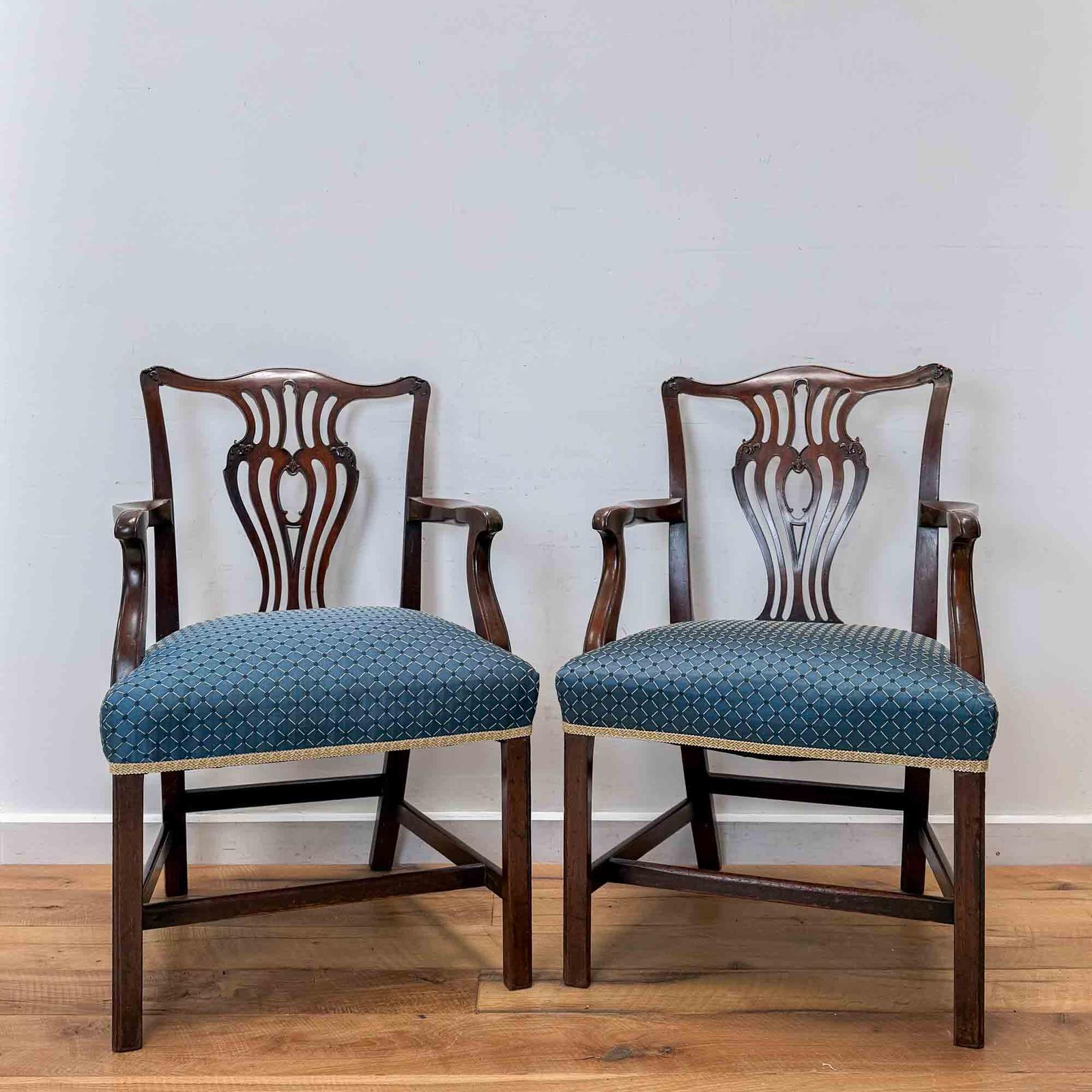 Pair of Chippendale Style Mahogany Armchairs (1 of 23) Pair of Chippendale Style Mahogany Armchairs (1 of 23)
