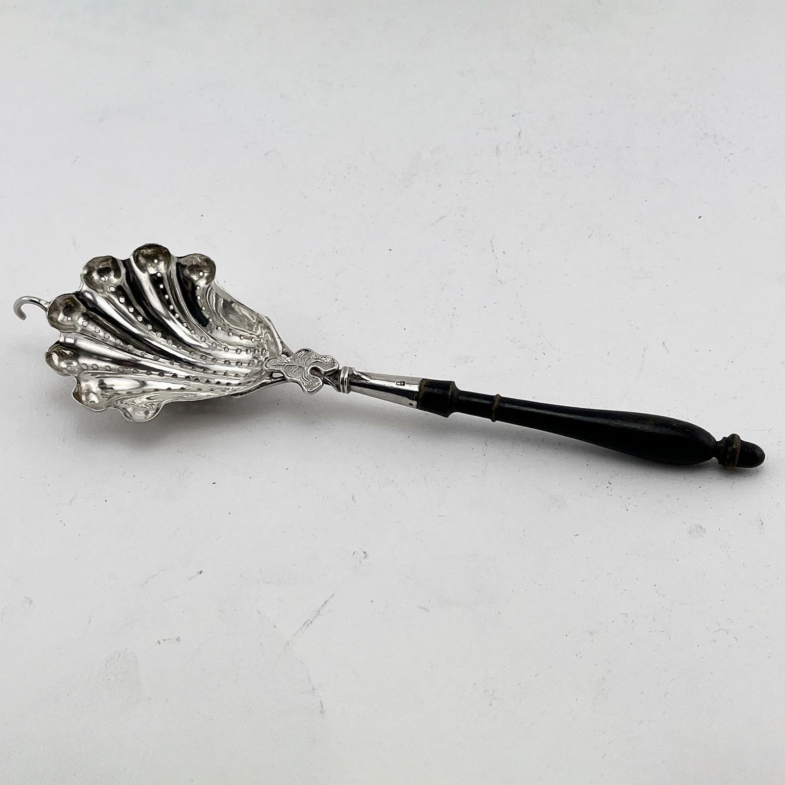 Pretty Russian Antique Silver Tea Strainer (1 of 5)