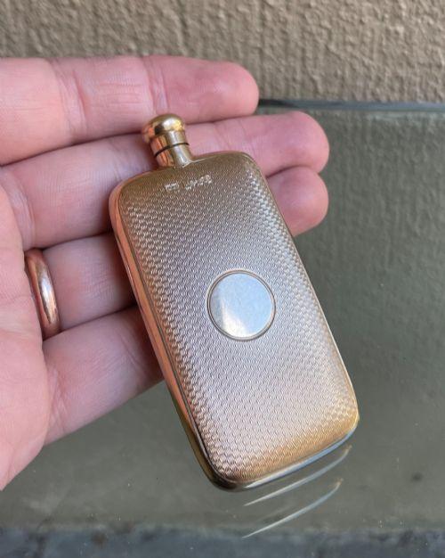 Rare 9ct Gold Scent Bottle Flask (1 of 6) Rare 9ct Gold Scent Bottle Flask (1 of 6)