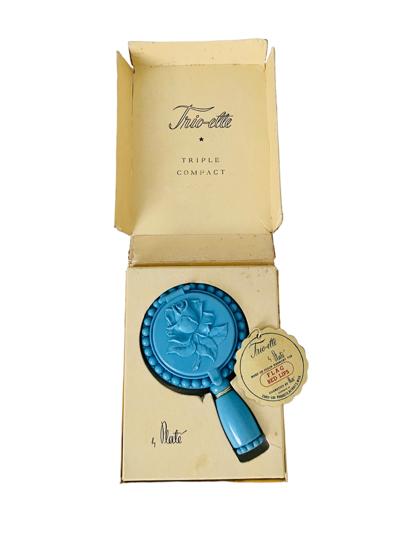 Vintage Plate' Trioette Reuben Blue Double Sided Hand Mirror Form Vanity Case Powder Rouge & Lipstick Compact 1945 Unused (1 of 10) Vintage Plate' Trioette Reuben Blue Double Sided Hand Mirror Form Vanity Case Powder Rouge & Lipstick Compact 1945 Unused (1 of 10)