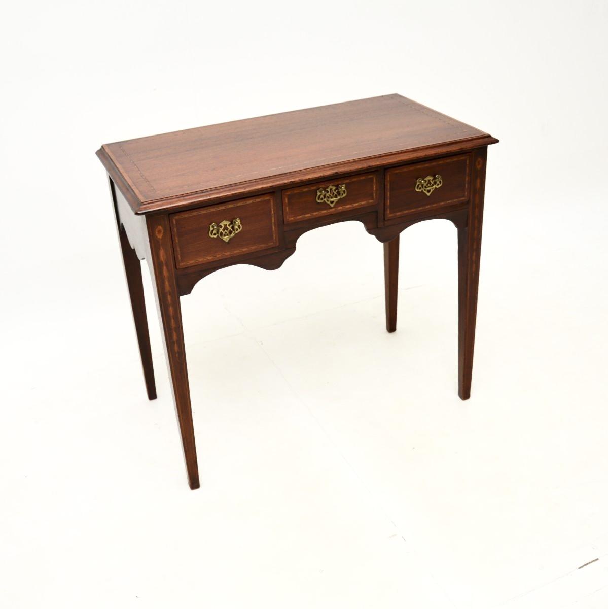Antique Georgian Period Inlaid Mahogany Lowboy Side Table (1 of 11)