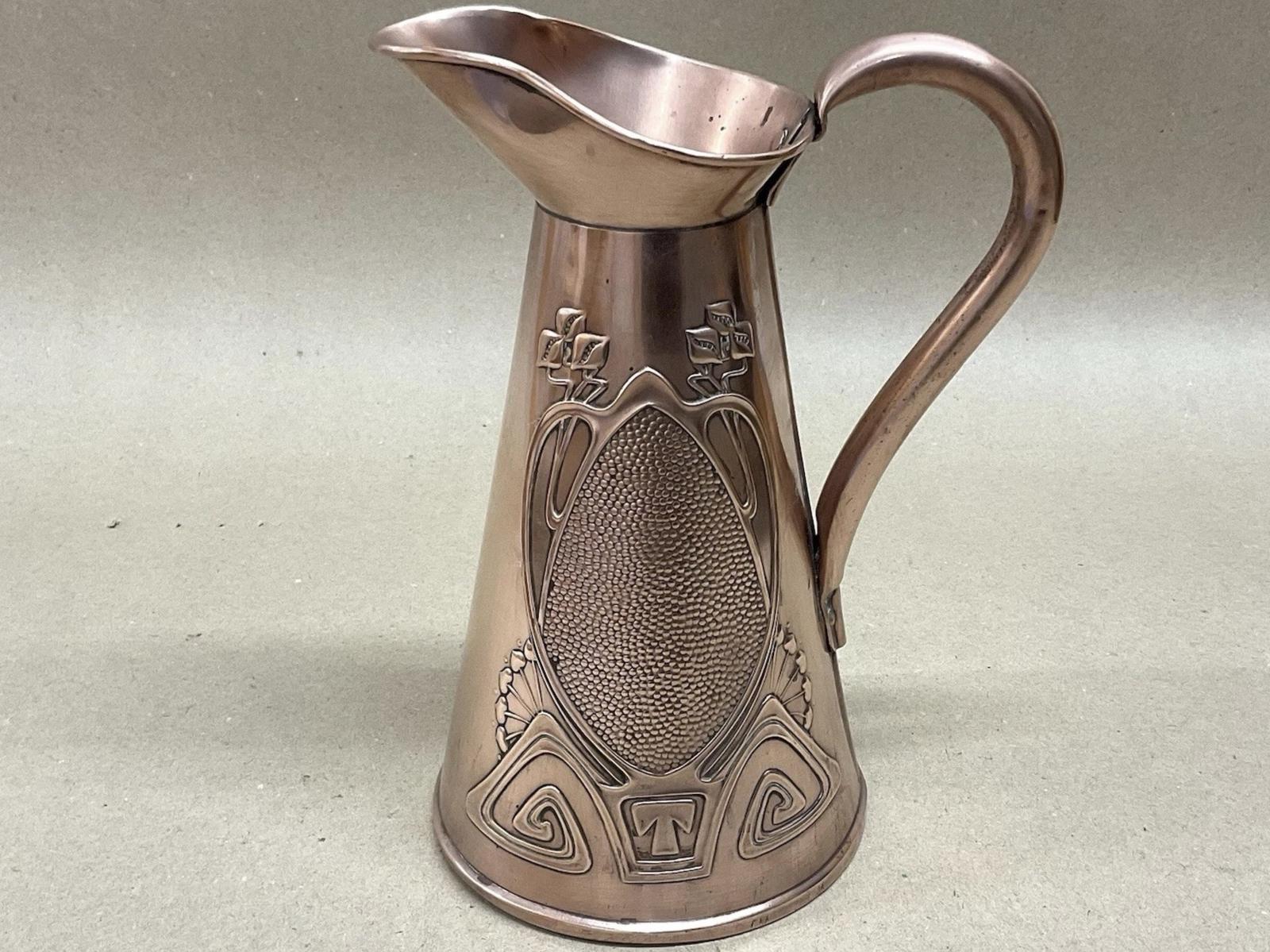 Arts & Crafts Copper 2 Pint Jug Antique Edwardian (1 of 7) Arts & Crafts Copper 2 Pint Jug Antique Edwardian (1 of 7)