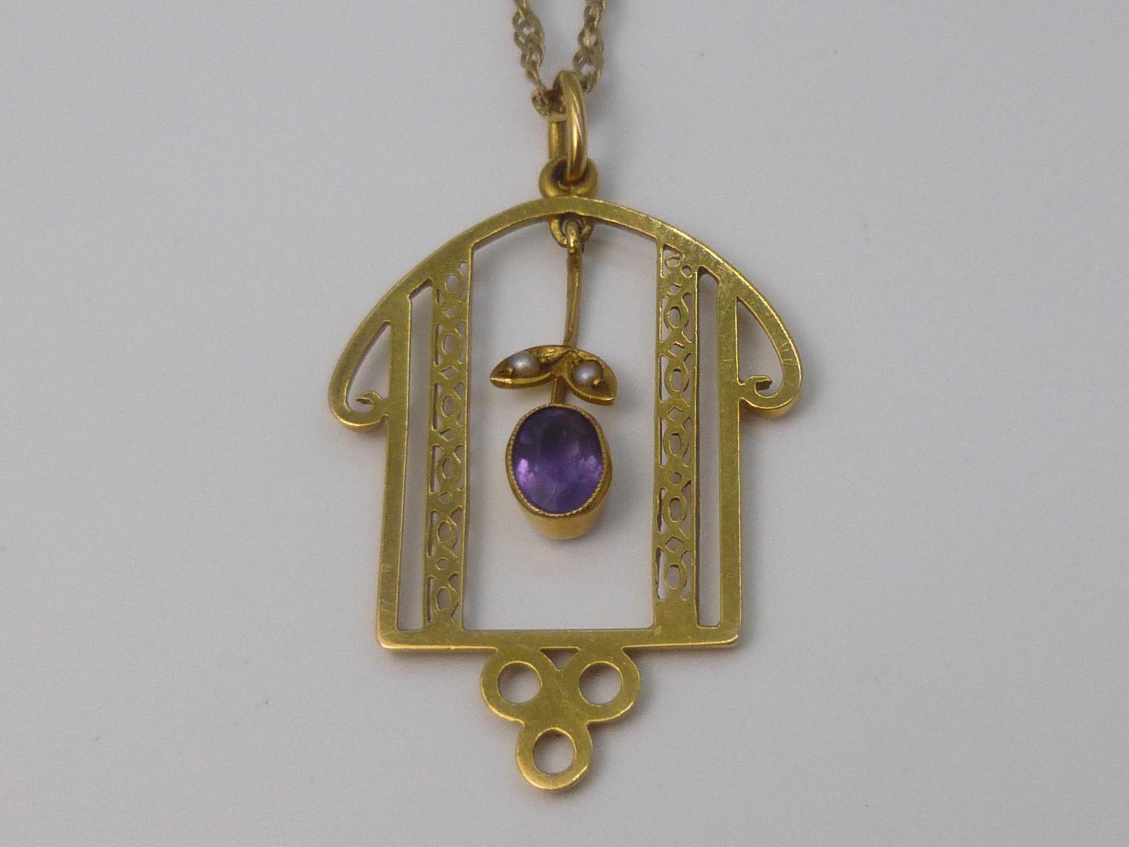 Edwardian Gold Pendant (1 of 6)