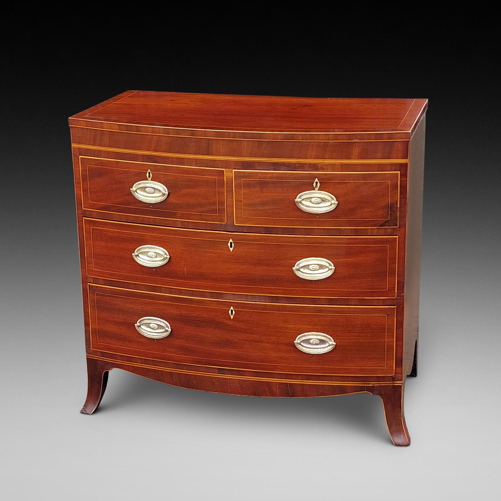 Regency Mahogany Bow Front Chest of Drawers (1 of 10) Regency Mahogany Bow Front Chest of Drawers (1 of 10)