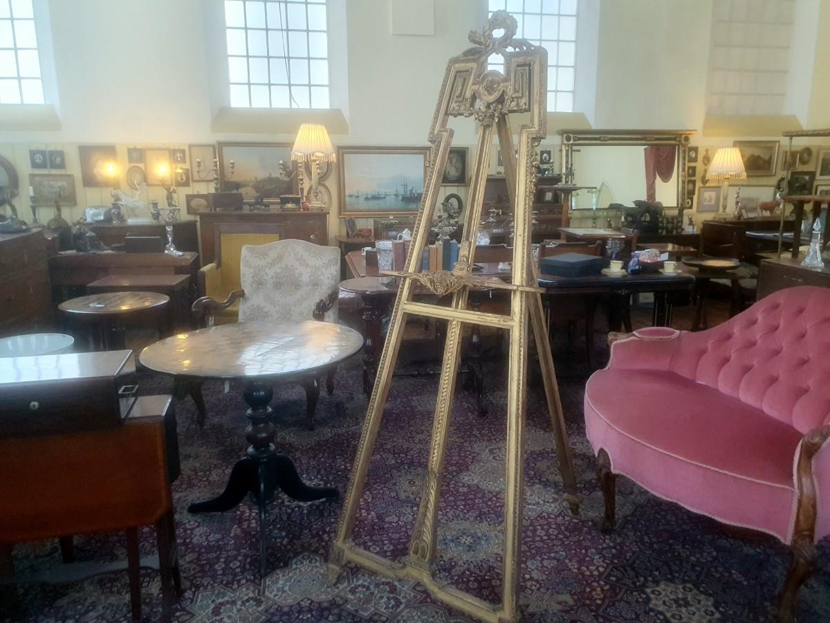 Regency Ornately Carved Giltwood Easel (1 of 3) Regency Ornately Carved Giltwood Easel (1 of 3)