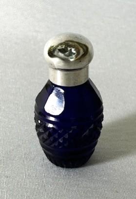 Petite Victorian Silver & Bristol Blue Scent Bottle (1 of 6)