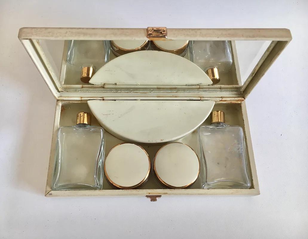 Art Deco / 1950s Metal Cased Vanity Set (1 of 4)