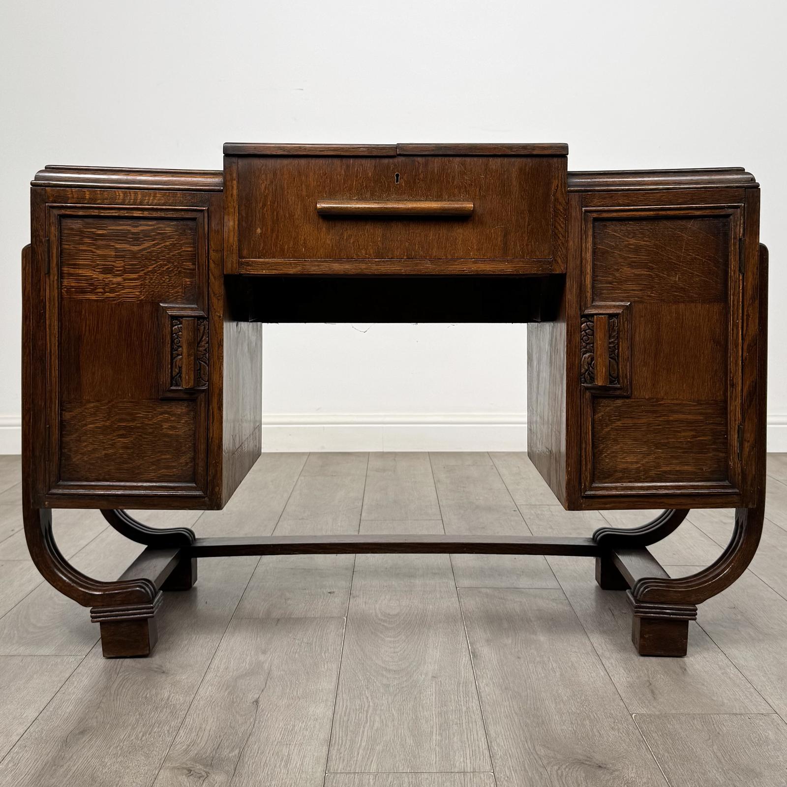 Antique 20th Century Unique Art Deco Style Desk in Oak (1 of 13) Antique 20th Century Unique Art Deco Style Desk in Oak (1 of 13)