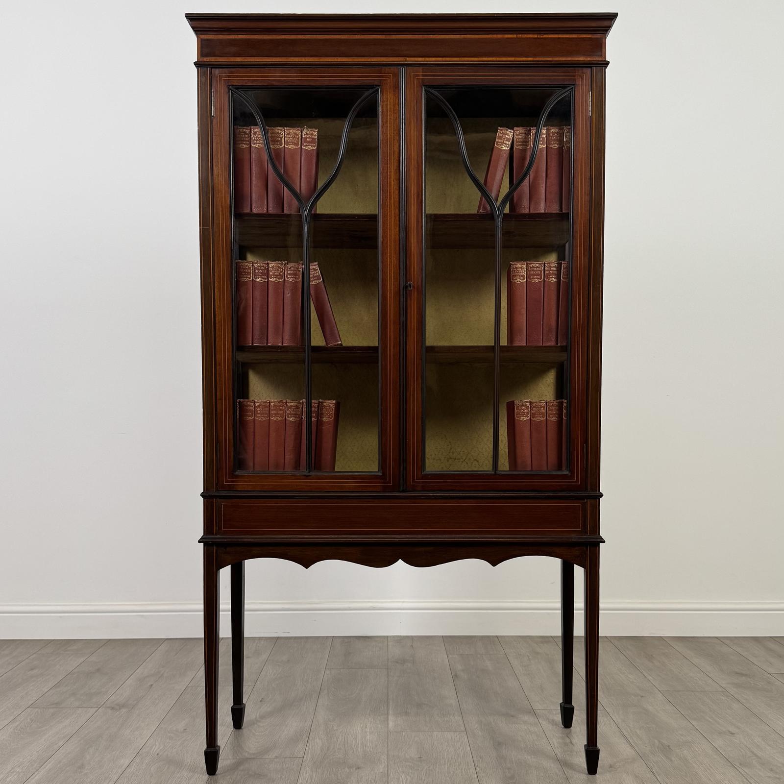 Antique 20th Century Inlaid Display Cabinet in Mahogany (1 of 13)