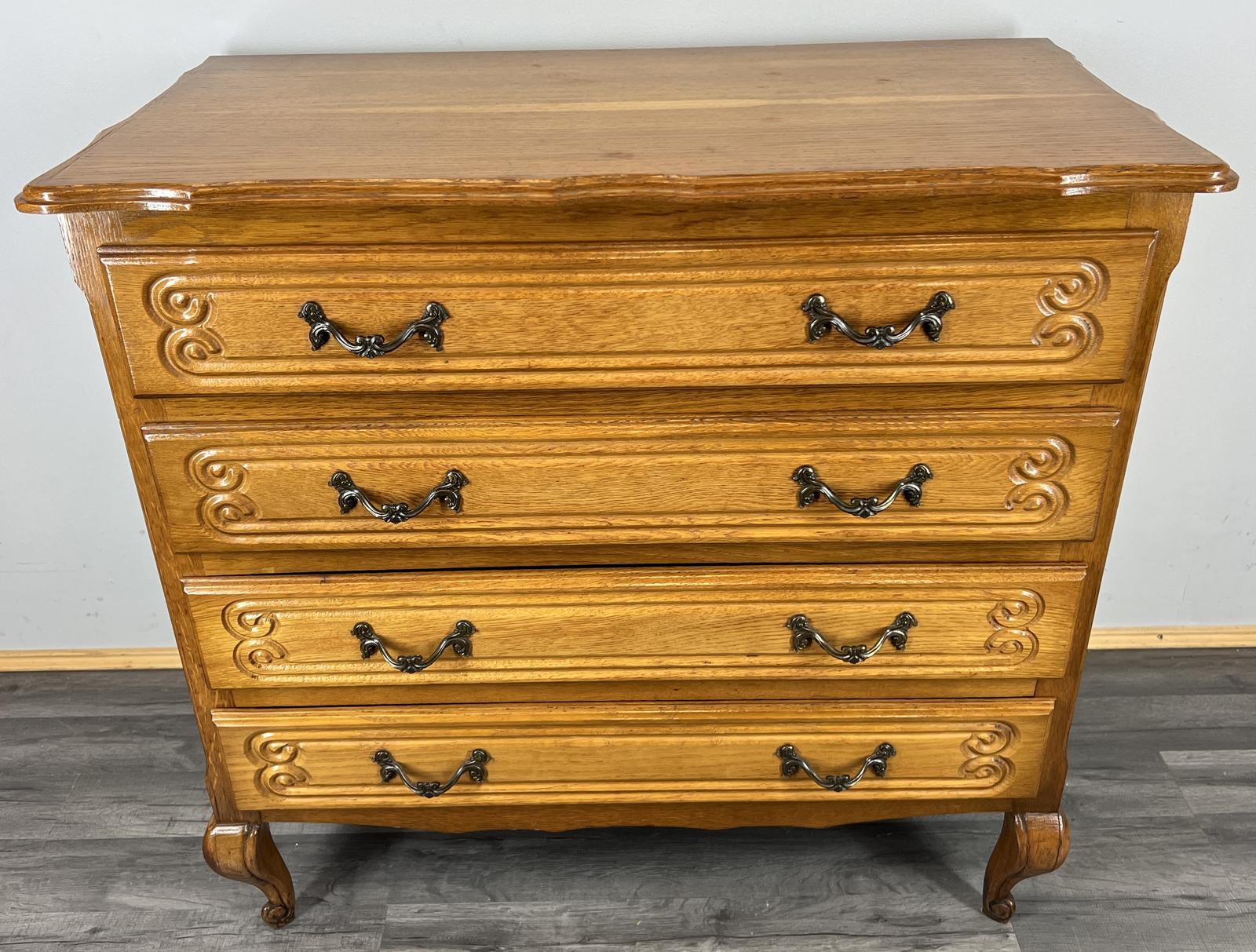 Chest of Drawers Vintage French Oak Carved 4 Drawers Cabinet (1 of 11)