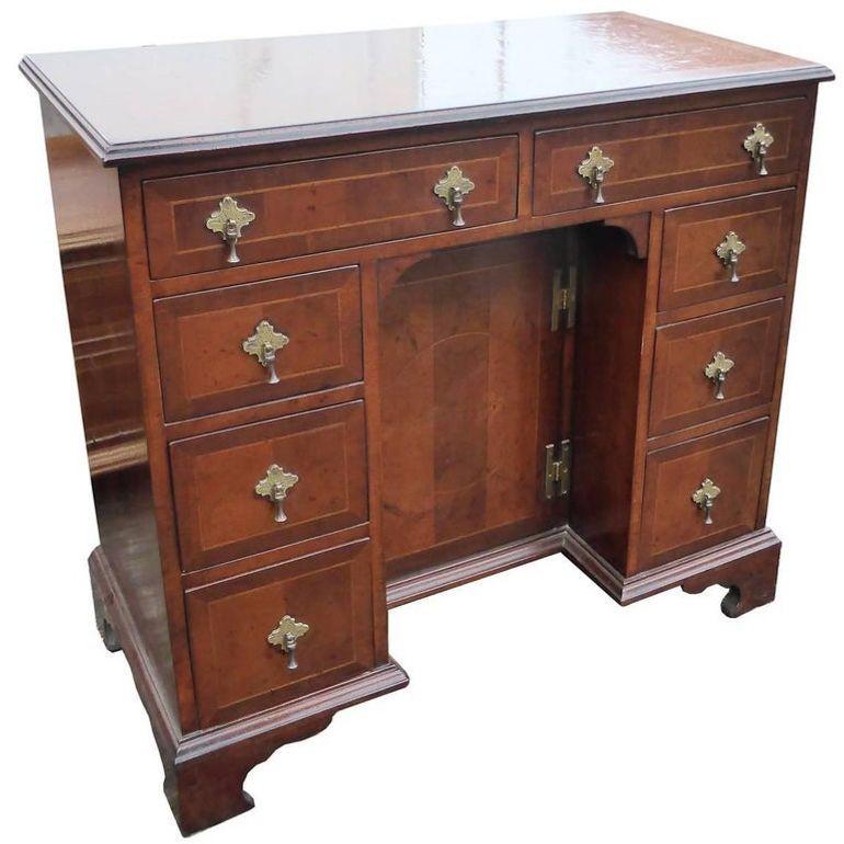Queen Anne Style Keehole Desk (1 of 6)