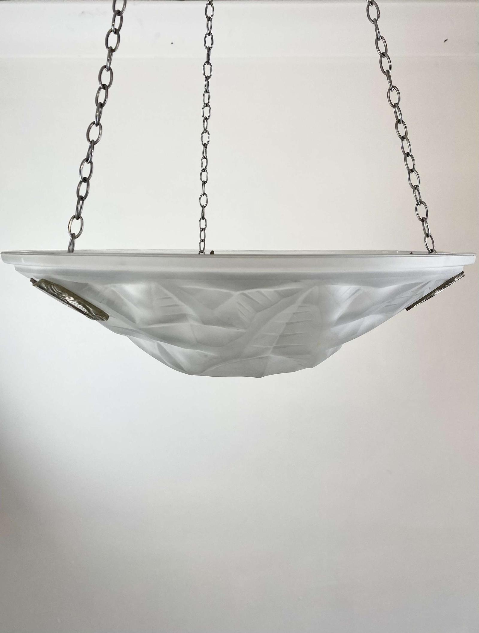 Art Deco 1930's Pressed Glass Plaffonier (1 of 5) Art Deco 1930's Pressed Glass Plaffonier (1 of 5)