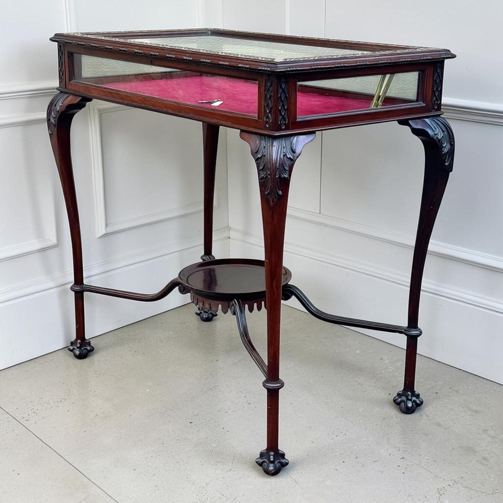 Edwardian Mahogany Chippendale Style Bijouterie Display Table (1 of 16) Edwardian Mahogany Chippendale Style Bijouterie Display Table (1 of 16)