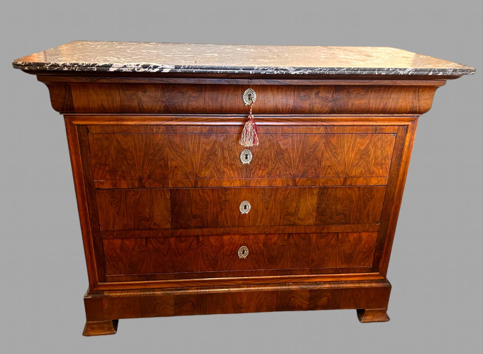 Attractive 19th Century Burr Walnut French Commode (1 of 9) Attractive 19th Century Burr Walnut French Commode (1 of 9)