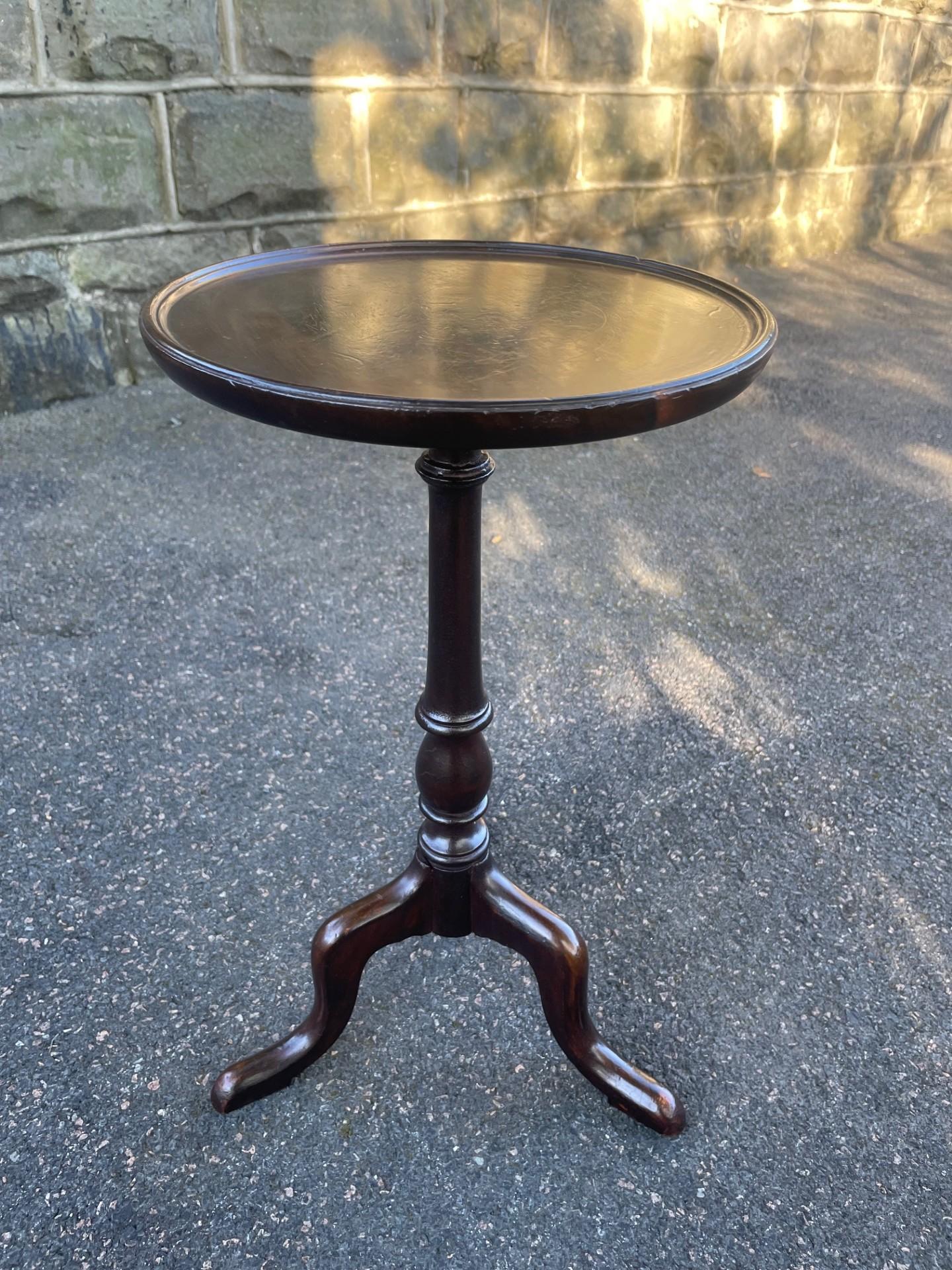 Antique Inlaid Mahogany Tripod Wine Table Coffee Table (1 of 5) Antique Inlaid Mahogany Tripod Wine Table Coffee Table (1 of 5)