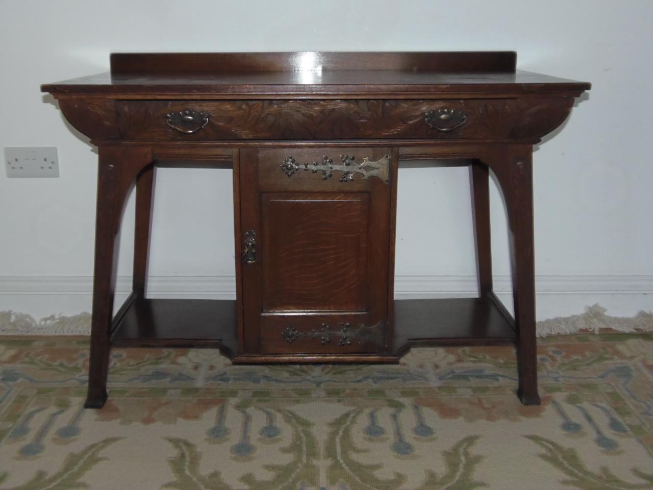 Arts & Crafts Table / Washstand (1 of 12)