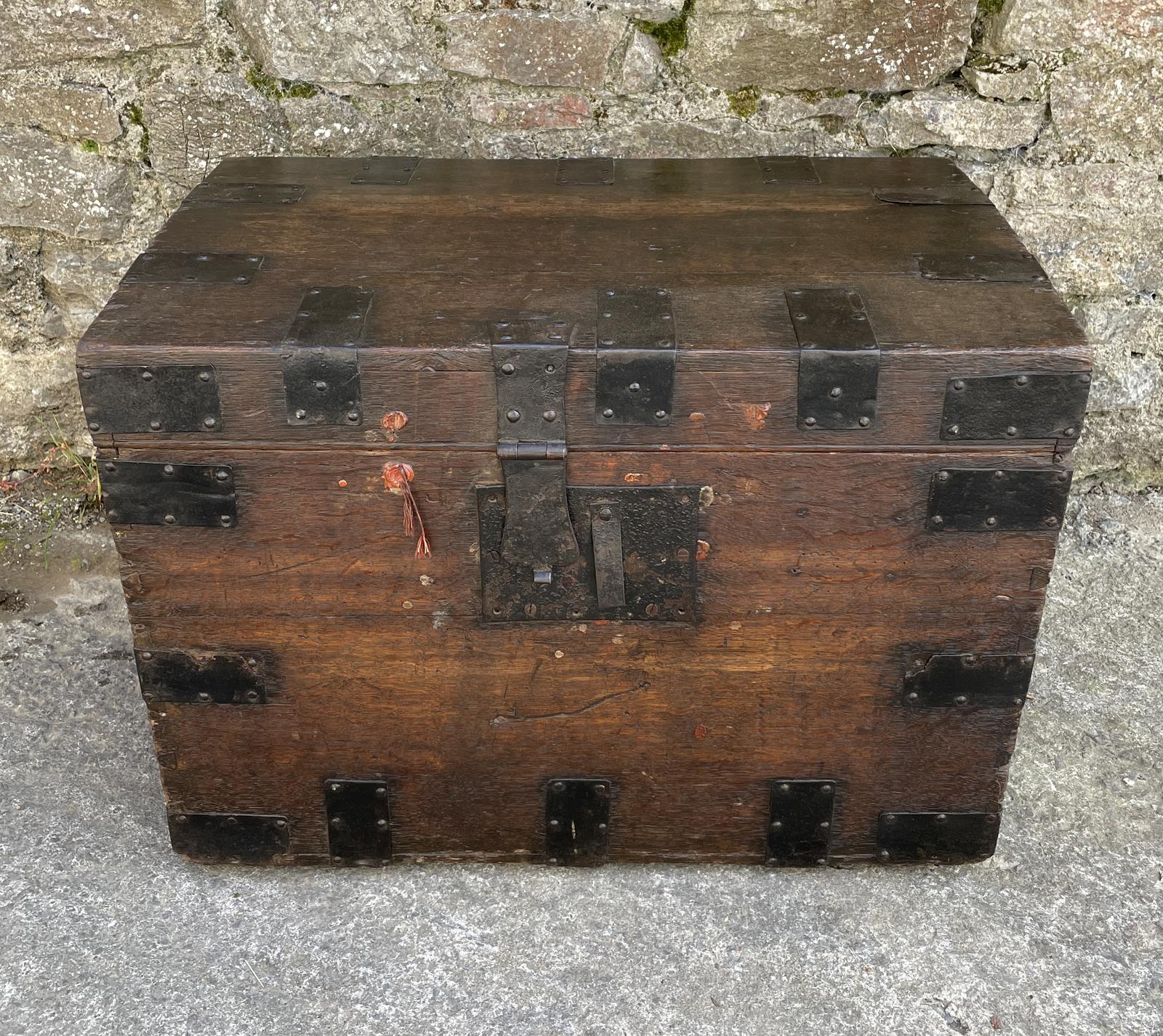 Antique Victorian Strapped Oak Silver Chest (1 of 30) Antique Victorian Strapped Oak Silver Chest (1 of 30)