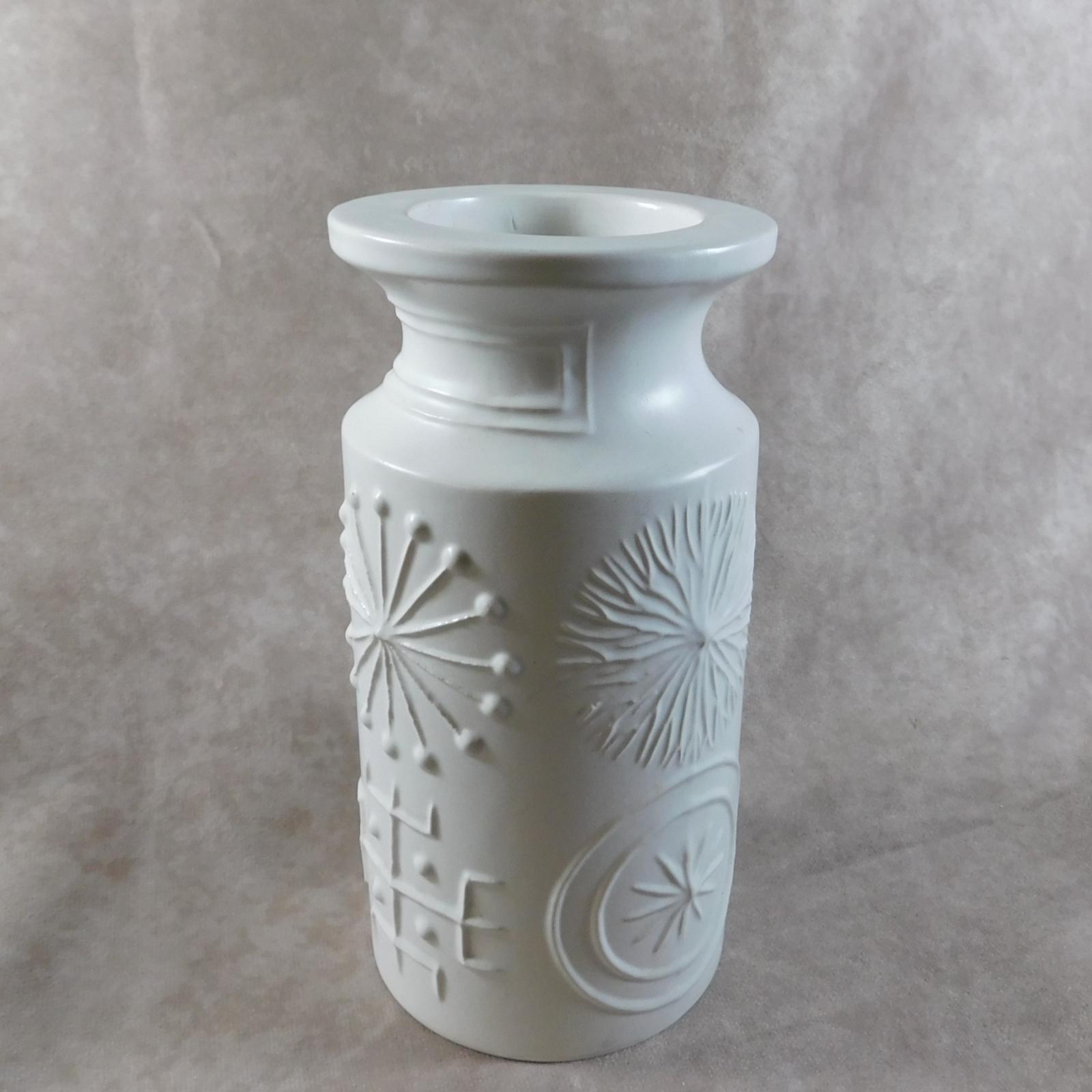 "Totem" Vase by Susan Williams-Ellis for Portmeirion (1 of 1) "Totem" Vase by Susan Williams-Ellis for Portmeirion (1 of 1)