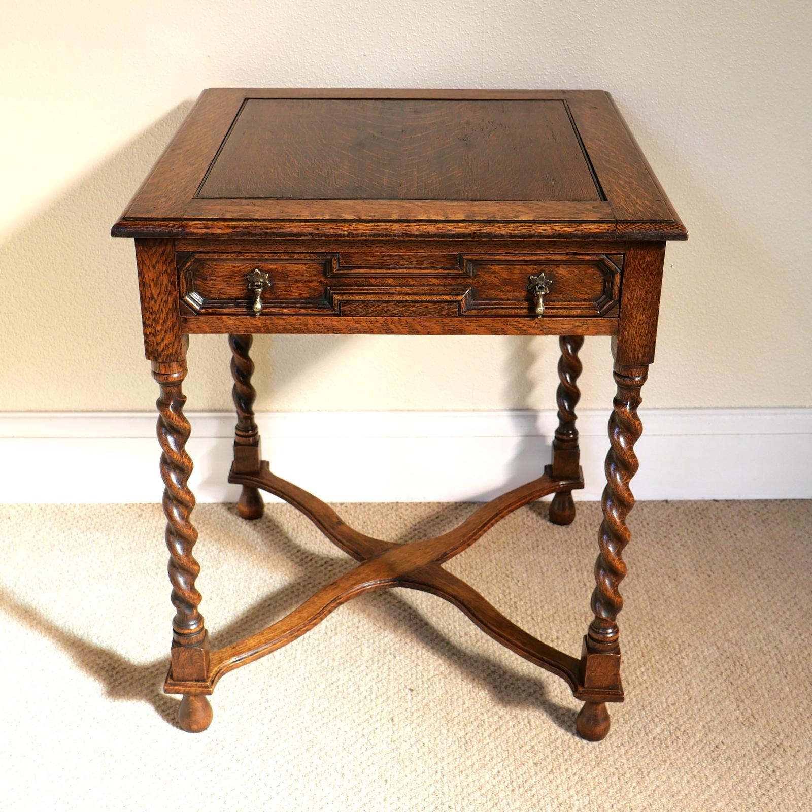 Oak Occasional / Card Table c.1930 (1 of 5) Oak Occasional / Card Table c.1930 (1 of 5)