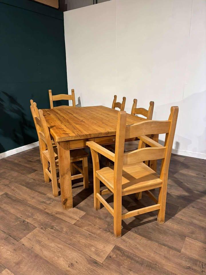 Exquisite Hand-crafted Solid Pine Farmhouse Table with Six Heavy Beech Chairs (1 of 17)