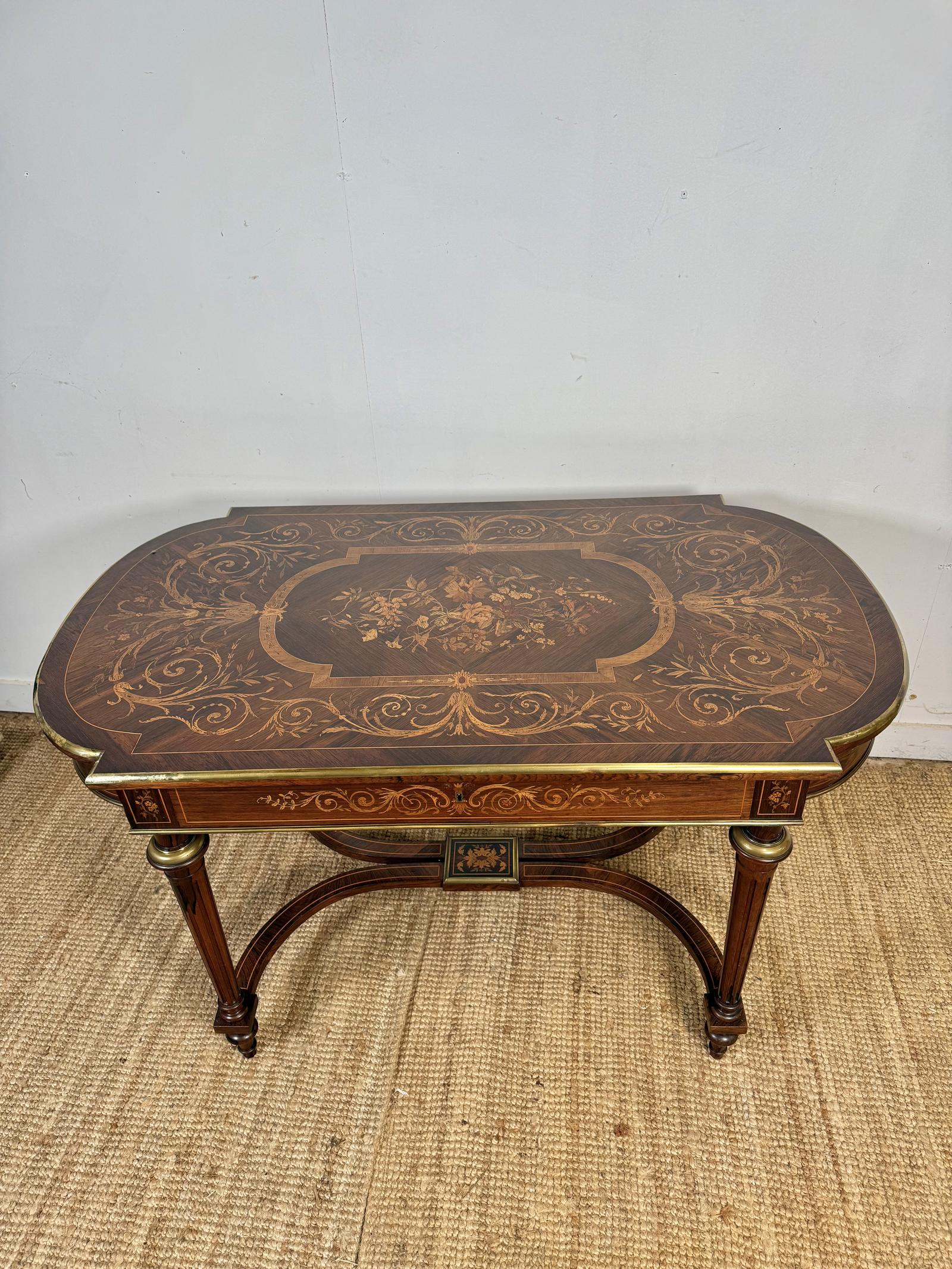 Napoleon III Centre Table (1 of 12) Napoleon III Centre Table (1 of 12)