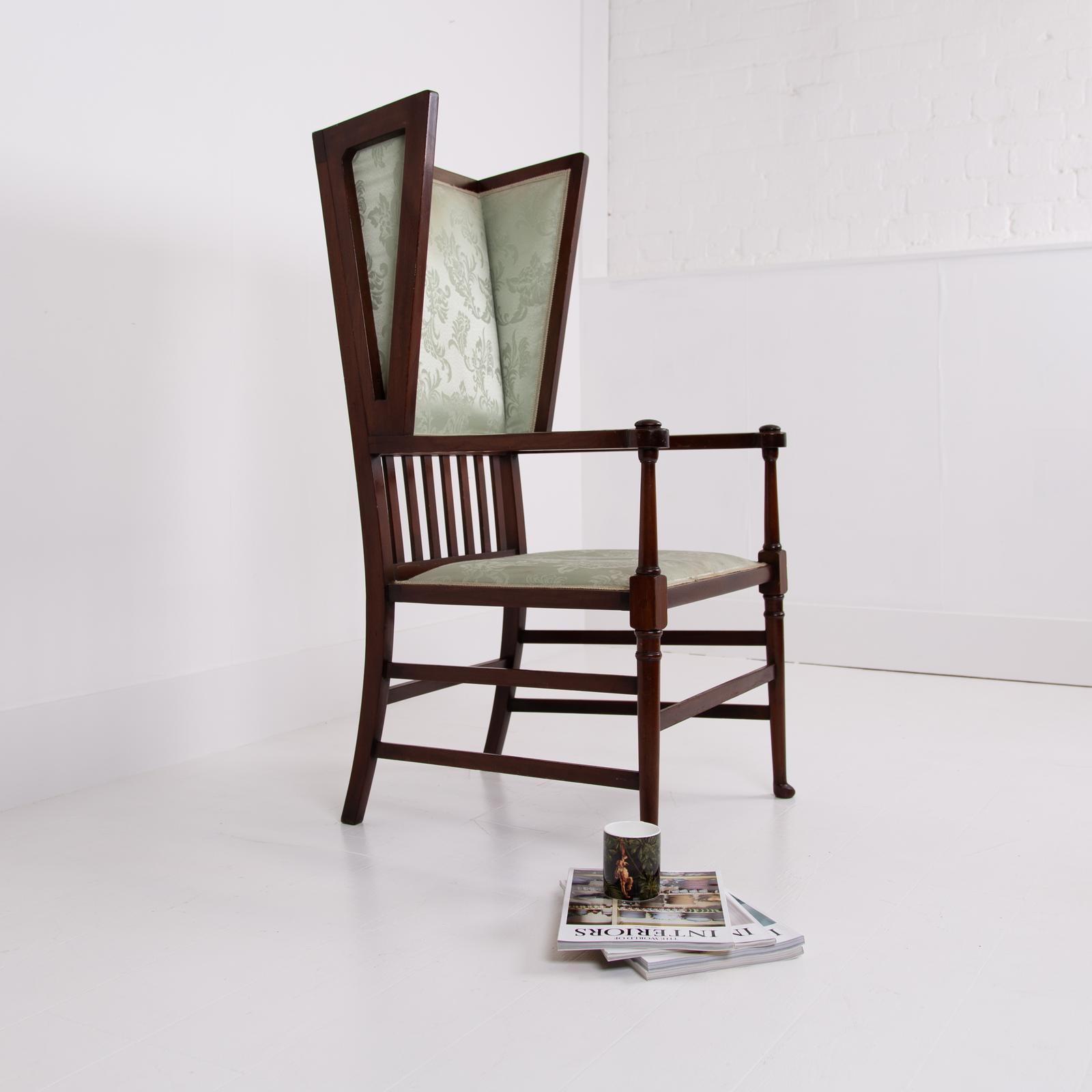 Interesting Arts and Crafts Winged Armchair 1910 (1 of 15) Interesting Arts and Crafts Winged Armchair 1910 (1 of 15)