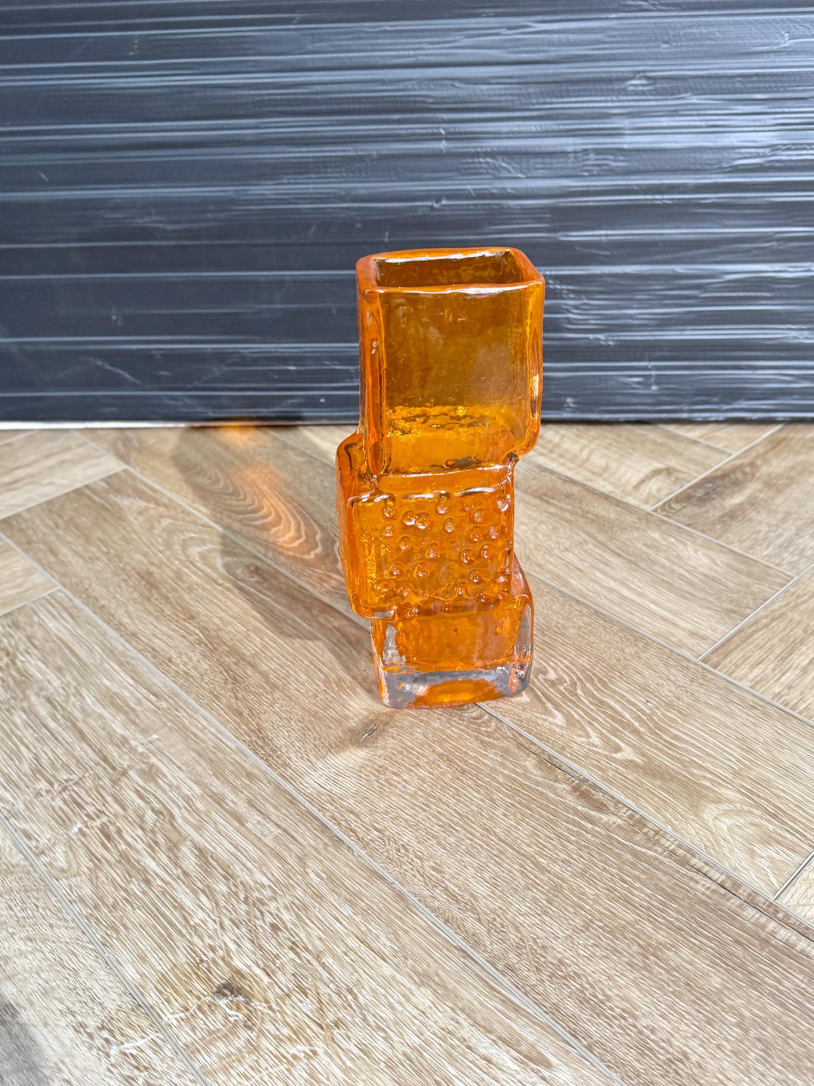 Whitefriars Tango Orange Drunken Bricklayer Vase (1 of 13) Whitefriars Tango Orange Drunken Bricklayer Vase (1 of 13)