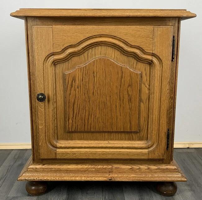 Bedside Table Vintage French Style Cupboard Carved Cabinet Storage (1 of 6) Bedside Table Vintage French Style Cupboard Carved Cabinet Storage (1 of 6)