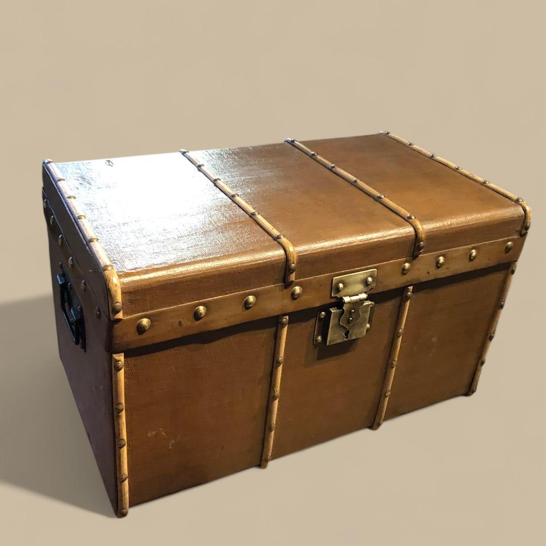 Little Vintage Travel Case in Wood, Canvas & Bamboo 1920s (1 of 13)