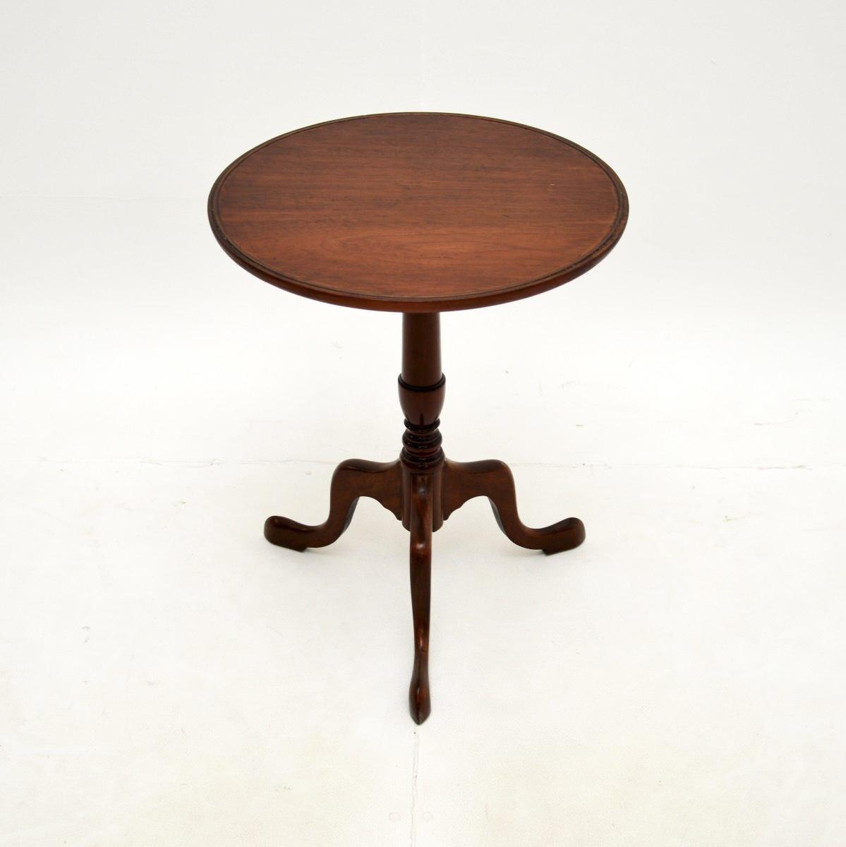 Antique Mahogany Occasional Side Table (1 of 6) Antique Mahogany Occasional Side Table (1 of 6)
