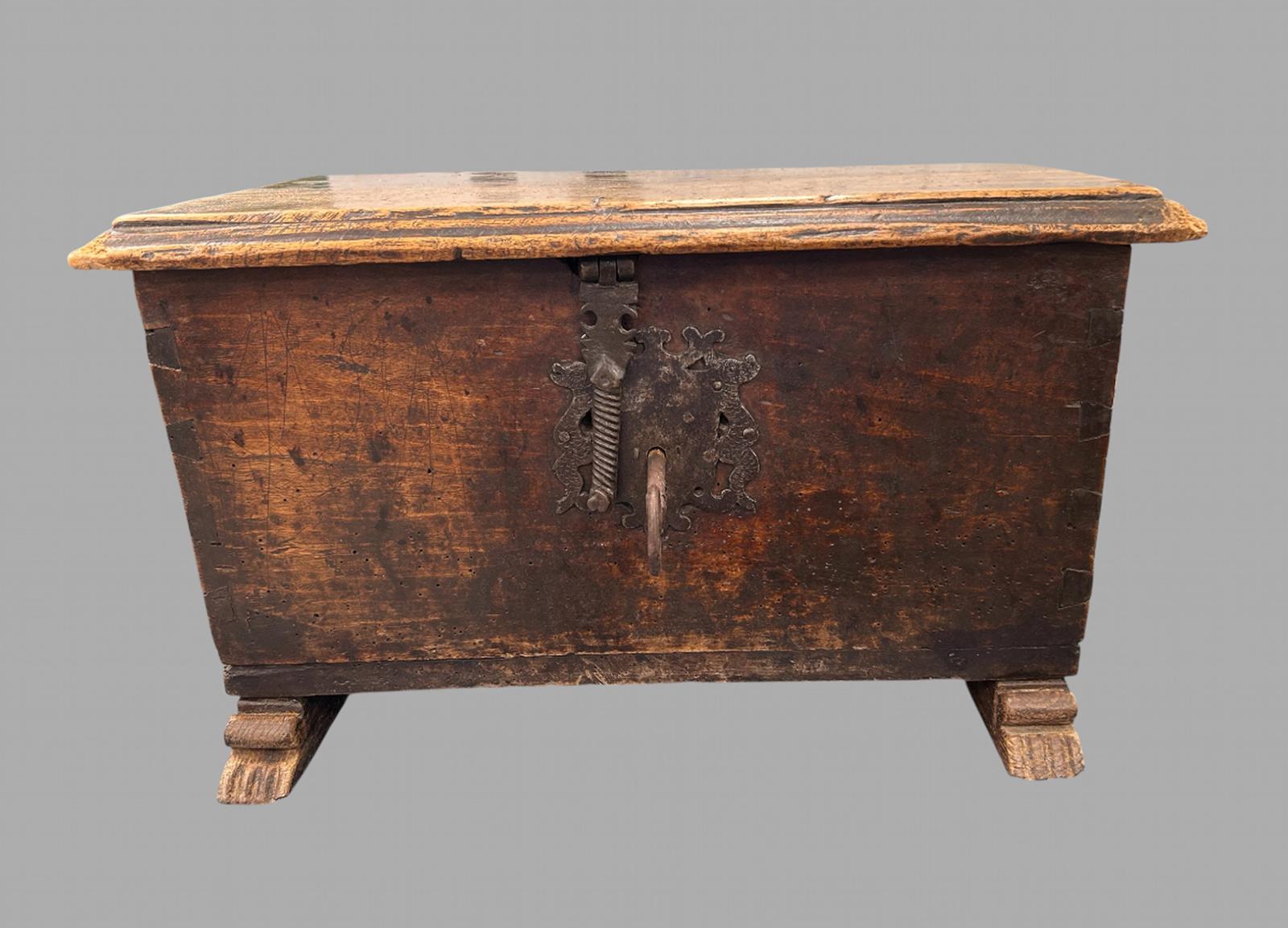 A Late 18th Century Spanish Walnut Box (1 of 5)