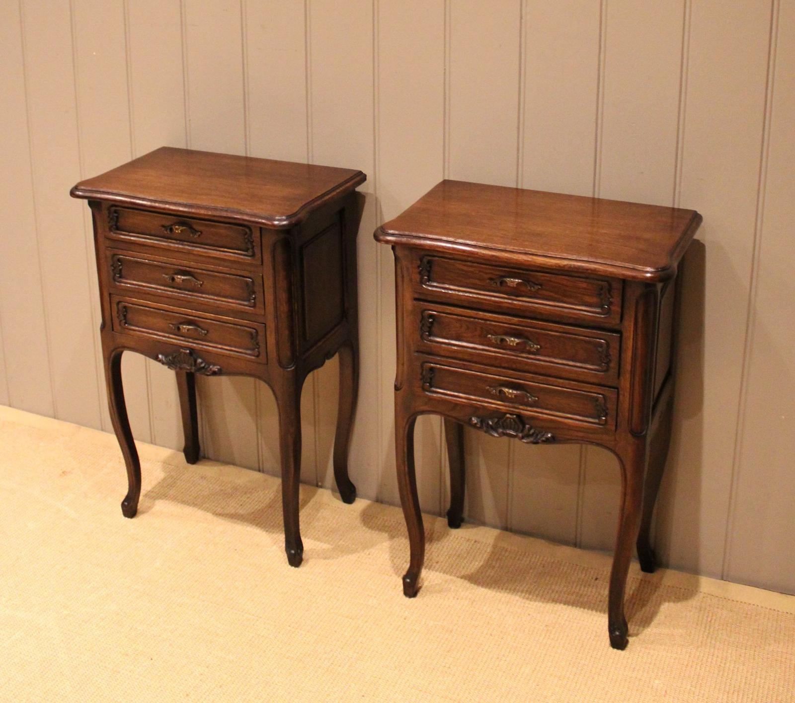 Pair of French Oak Bedside Cabinets (1 of 12) Pair of French Oak Bedside Cabinets (1 of 12)