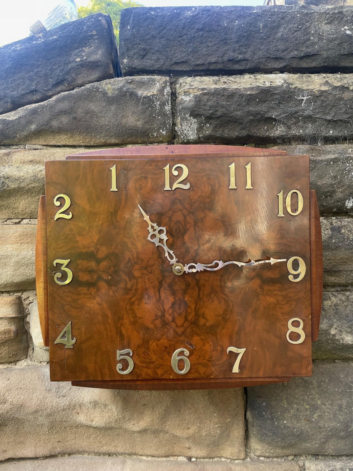 Art Deco Burr Walnut Electric Wall Clock (1 of 7) Art Deco Burr Walnut Electric Wall Clock (1 of 7)