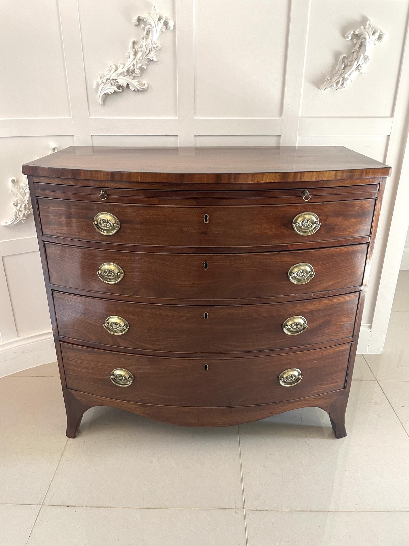 Outstanding Quality Antique George III Figured Mahogany Bow Fronted Chest of Drawers (1 of 17) Outstanding Quality Antique George III Figured Mahogany Bow Fronted Chest of Drawers (1 of 17)