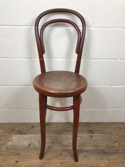 Small Red Bentwood Chair (1 of 8) Small Red Bentwood Chair (1 of 8)