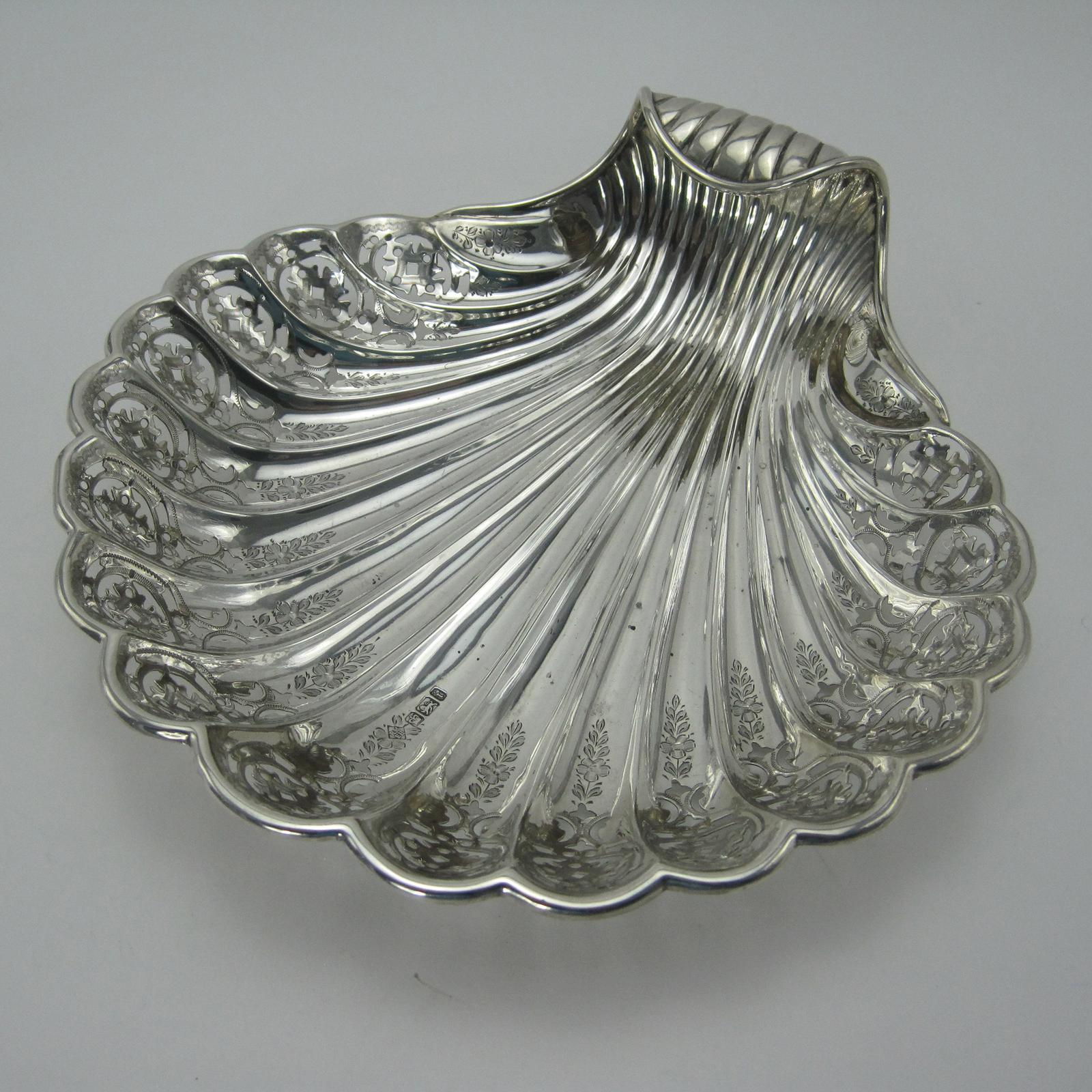 Late Victorian Silver Shell Formed Dish (1 of 7)